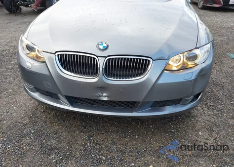 2007 BMW 328Xi z USA, uszkodzony, nr VIN WBAWC33547PD07070